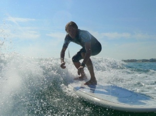  ¡Diviértele con las olas!